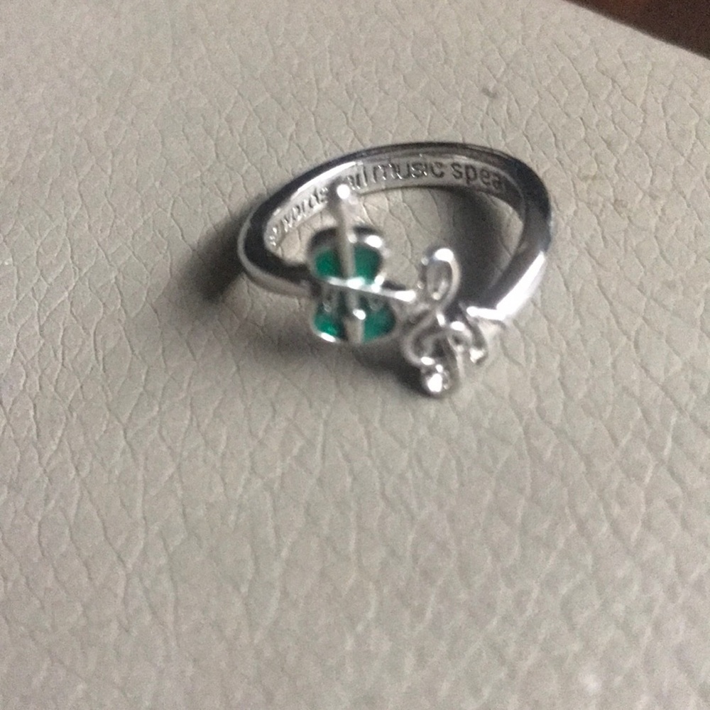 Silver and Green Music Note Ring
